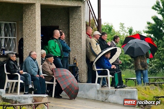 Zdjęcie w galerii na portalu naszraciborz.pl: Tragedia w dwóch aktach. Gamów lepszy od Owsiszcz wiadomości z regionu