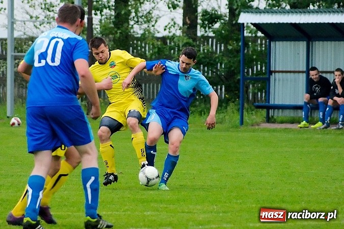 Zdjęcie w galerii na portalu naszraciborz.pl: Tragedia w dwóch aktach. Gamów lepszy od Owsiszcz wiadomości z regionu