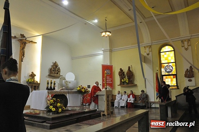 Zdjęcie w galerii na portalu naszraciborz.pl: Ojciec Marceli Dębski, kapelan raciborskich strażaków, świętuje dziś 25-lecie kapłaństwa wiadomości z regionu