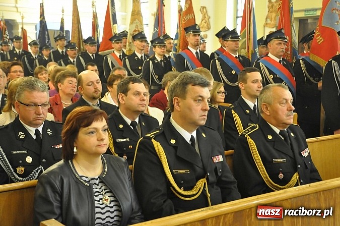 Zdjęcie w galerii na portalu naszraciborz.pl: Ojciec Marceli Dębski, kapelan raciborskich strażaków, świętuje dziś 25-lecie kapłaństwa wiadomości z regionu