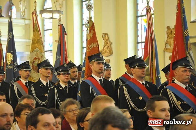Zdjęcie w galerii na portalu naszraciborz.pl: Ojciec Marceli Dębski, kapelan raciborskich strażaków, świętuje dziś 25-lecie kapłaństwa wiadomości z regionu