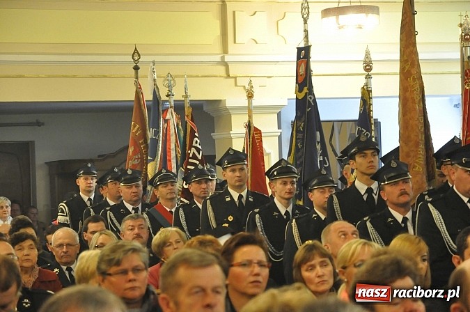 Zdjęcie w galerii na portalu naszraciborz.pl: Ojciec Marceli Dębski, kapelan raciborskich strażaków, świętuje dziś 25-lecie kapłaństwa wiadomości z regionu