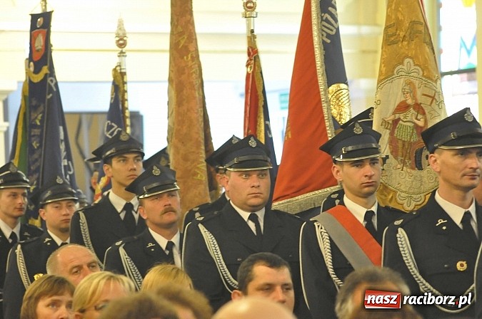 Zdjęcie w galerii na portalu naszraciborz.pl: Ojciec Marceli Dębski, kapelan raciborskich strażaków, świętuje dziś 25-lecie kapłaństwa wiadomości z regionu