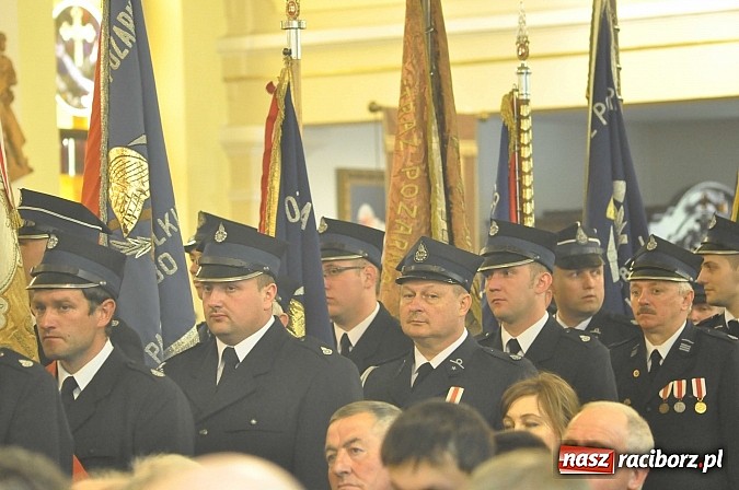 Zdjęcie w galerii na portalu naszraciborz.pl: Ojciec Marceli Dębski, kapelan raciborskich strażaków, świętuje dziś 25-lecie kapłaństwa wiadomości z regionu