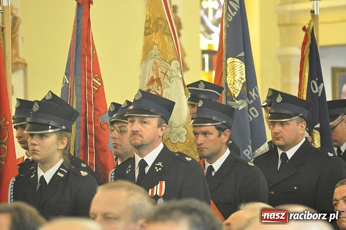 Zdjęcie w galerii na portalu naszraciborz.pl: Ojciec Marceli Dębski, kapelan raciborskich strażaków, świętuje dziś 25-lecie kapłaństwa wiadomości z regionu