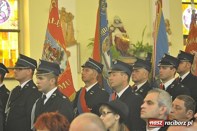 Zdjęcie w galerii na portalu naszraciborz.pl: Ojciec Marceli Dębski, kapelan raciborskich strażaków, świętuje dziś 25-lecie kapłaństwa wiadomości z regionu