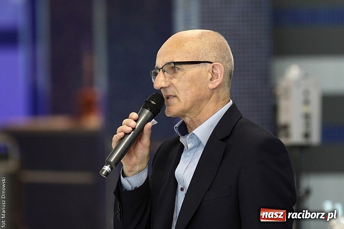 Zdjęcie w galerii na portalu naszraciborz.pl: XII Międzynarodowe Zawody Pływackie o Puchar Prezesa MKS-SMS Victoria Racib&oacute;rz wiadomości z regionu