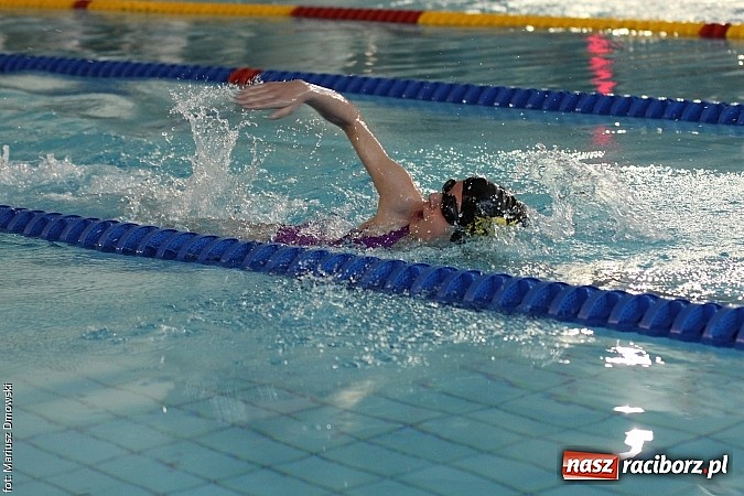Zdjęcie w galerii na portalu naszraciborz.pl: XII Międzynarodowe Zawody Pływackie o Puchar Prezesa MKS-SMS Victoria Racib&oacute;rz wiadomości z regionu