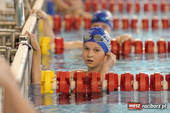 Zdjęcie w galerii na portalu naszraciborz.pl: XII Międzynarodowe Zawody Pływackie o Puchar Prezesa MKS-SMS Victoria Racib&oacute;rz wiadomości z regionu