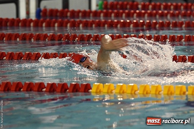 Zdjęcie w galerii na portalu naszraciborz.pl: XII Międzynarodowe Zawody Pływackie o Puchar Prezesa MKS-SMS Victoria Racib&oacute;rz wiadomości z regionu