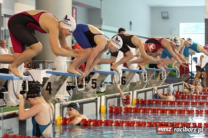 Zdjęcie w galerii na portalu naszraciborz.pl: XII Międzynarodowe Zawody Pływackie o Puchar Prezesa MKS-SMS Victoria Racib&oacute;rz wiadomości z regionu