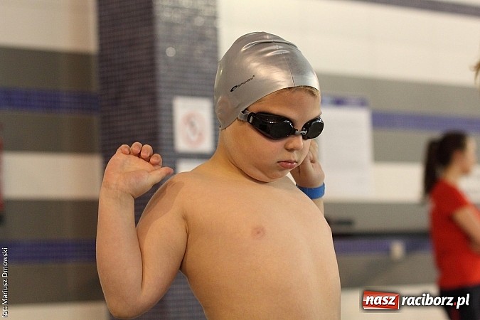 Zdjęcie w galerii na portalu naszraciborz.pl: XII Międzynarodowe Zawody Pływackie o Puchar Prezesa MKS-SMS Victoria Racib&oacute;rz wiadomości z regionu