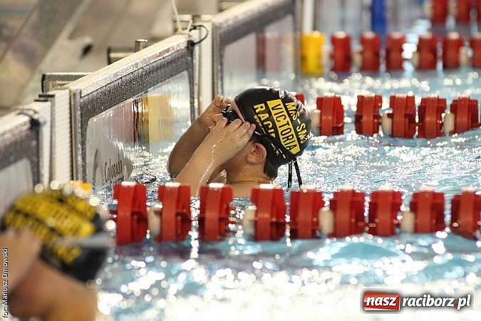 Zdjęcie w galerii na portalu naszraciborz.pl: XII Międzynarodowe Zawody Pływackie o Puchar Prezesa MKS-SMS Victoria Racib&oacute;rz wiadomości z regionu