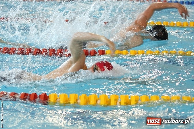 Zdjęcie w galerii na portalu naszraciborz.pl: XII Międzynarodowe Zawody Pływackie o Puchar Prezesa MKS-SMS Victoria Racib&oacute;rz wiadomości z regionu