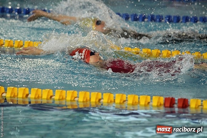 Zdjęcie w galerii na portalu naszraciborz.pl: XII Międzynarodowe Zawody Pływackie o Puchar Prezesa MKS-SMS Victoria Racib&oacute;rz wiadomości z regionu