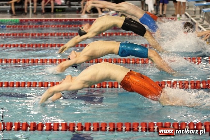 Zdjęcie w galerii na portalu naszraciborz.pl: XII Międzynarodowe Zawody Pływackie o Puchar Prezesa MKS-SMS Victoria Racib&oacute;rz wiadomości z regionu