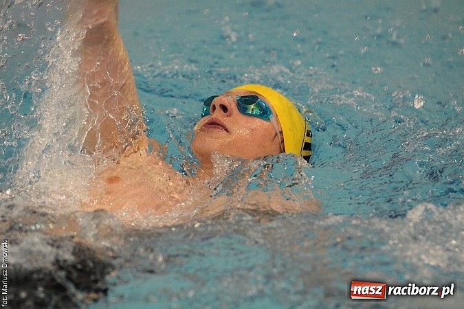 Zdjęcie w galerii na portalu naszraciborz.pl: XII Międzynarodowe Zawody Pływackie o Puchar Prezesa MKS-SMS Victoria Racib&oacute;rz wiadomości z regionu
