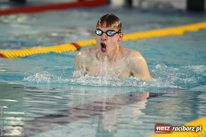 Zdjęcie w galerii na portalu naszraciborz.pl: XII Międzynarodowe Zawody Pływackie o Puchar Prezesa MKS-SMS Victoria Racib&oacute;rz wiadomości z regionu
