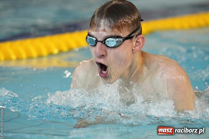 Zdjęcie w galerii na portalu naszraciborz.pl: XII Międzynarodowe Zawody Pływackie o Puchar Prezesa MKS-SMS Victoria Racib&oacute;rz wiadomości z regionu