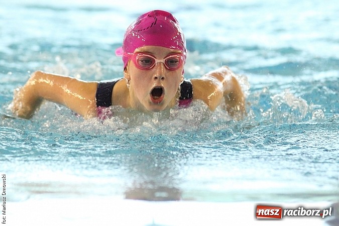 Zdjęcie w galerii na portalu naszraciborz.pl: XII Międzynarodowe Zawody Pływackie o Puchar Prezesa MKS-SMS Victoria Racib&oacute;rz wiadomości z regionu