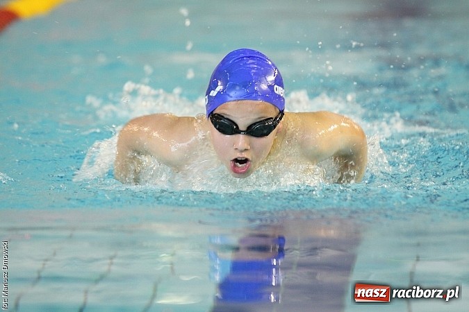 Zdjęcie w galerii na portalu naszraciborz.pl: XII Międzynarodowe Zawody Pływackie o Puchar Prezesa MKS-SMS Victoria Racib&oacute;rz wiadomości z regionu