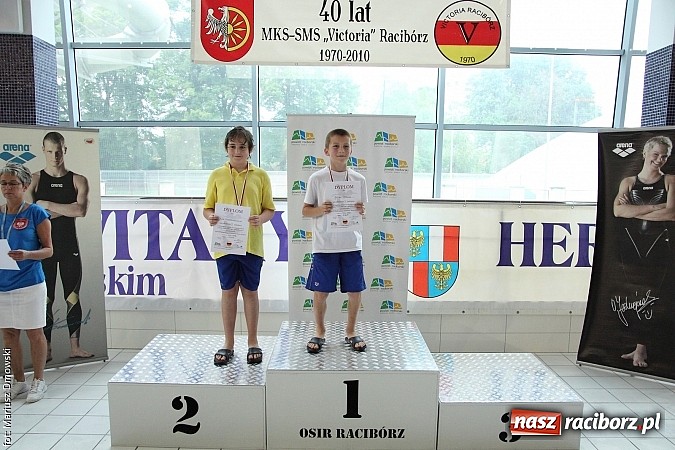Zdjęcie w galerii na portalu naszraciborz.pl: XII Międzynarodowe Zawody Pływackie o Puchar Prezesa MKS-SMS Victoria Racib&oacute;rz wiadomości z regionu