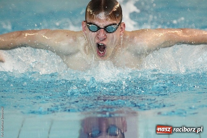 Zdjęcie w galerii na portalu naszraciborz.pl: XII Międzynarodowe Zawody Pływackie o Puchar Prezesa MKS-SMS Victoria Racib&oacute;rz wiadomości z regionu