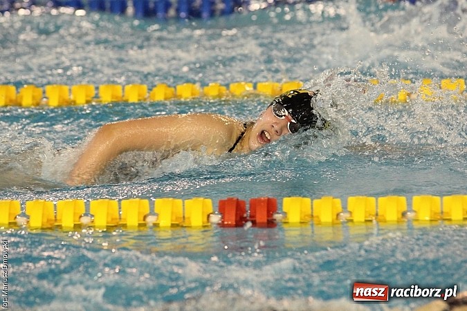 Zdjęcie w galerii na portalu naszraciborz.pl: XII Międzynarodowe Zawody Pływackie o Puchar Prezesa MKS-SMS Victoria Racib&oacute;rz wiadomości z regionu