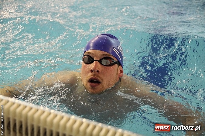 Zdjęcie w galerii na portalu naszraciborz.pl: XII Międzynarodowe Zawody Pływackie o Puchar Prezesa MKS-SMS Victoria Racib&oacute;rz wiadomości z regionu