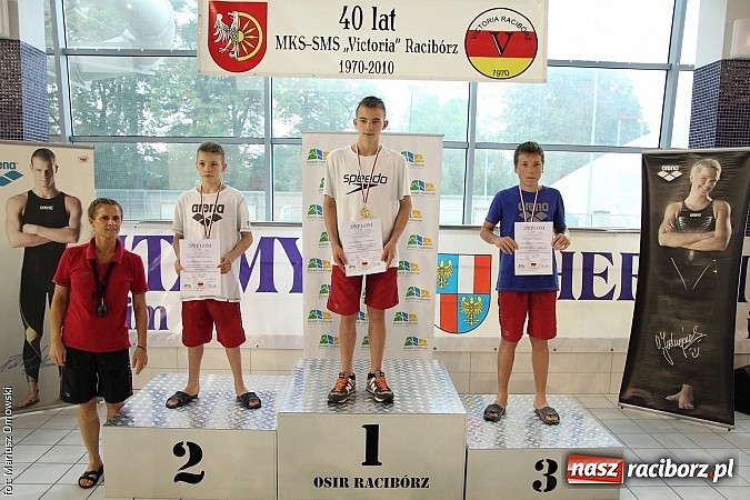 Zdjęcie w galerii na portalu naszraciborz.pl: XII Międzynarodowe Zawody Pływackie o Puchar Prezesa MKS-SMS Victoria Racib&oacute;rz wiadomości z regionu