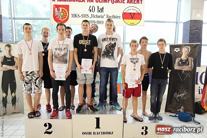 Zdjęcie w galerii na portalu naszraciborz.pl: XII Międzynarodowe Zawody Pływackie o Puchar Prezesa MKS-SMS Victoria Racib&oacute;rz wiadomości z regionu