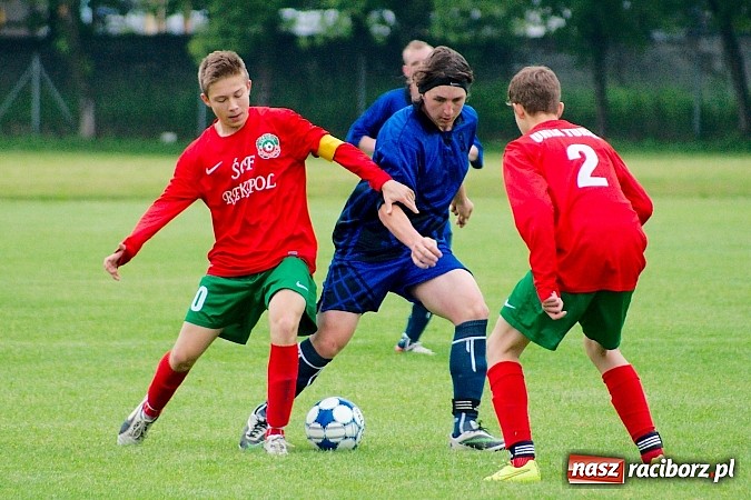 Zdjęcie w galerii na portalu naszraciborz.pl: Skromne zwycięstwo juniorów Turzy przy Łąkowej wiadomości z regionu