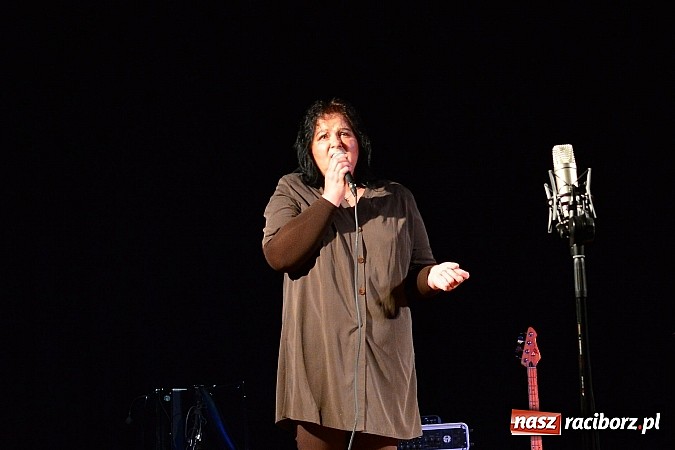 Zdjęcie w galerii na portalu naszraciborz.pl: W Kuźni Raciborskiej grali dla Asi wiadomości z regionu