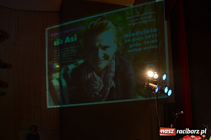 Zdjęcie w galerii na portalu naszraciborz.pl: W Kuźni Raciborskiej grali dla Asi wiadomości z regionu