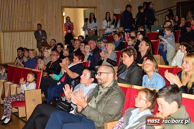 Zdjęcie w galerii na portalu naszraciborz.pl: W Kuźni Raciborskiej grali dla Asi wiadomości z regionu