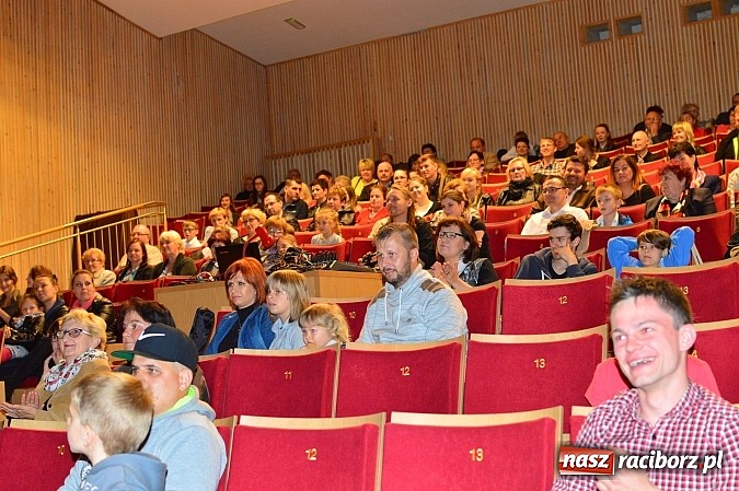 Zdjęcie w galerii na portalu naszraciborz.pl: W Kuźni Raciborskiej grali dla Asi wiadomości z regionu