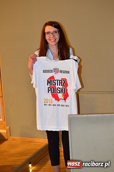 Zdjęcie w galerii na portalu naszraciborz.pl: W Kuźni Raciborskiej grali dla Asi wiadomości z regionu