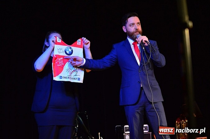 Zdjęcie w galerii na portalu naszraciborz.pl: W Kuźni Raciborskiej grali dla Asi wiadomości z regionu