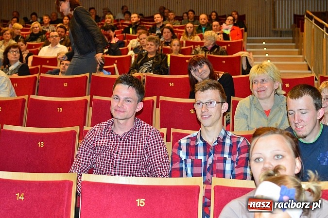 Zdjęcie w galerii na portalu naszraciborz.pl: W Kuźni Raciborskiej grali dla Asi wiadomości z regionu