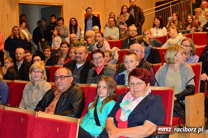 Zdjęcie w galerii na portalu naszraciborz.pl: W Kuźni Raciborskiej grali dla Asi wiadomości z regionu