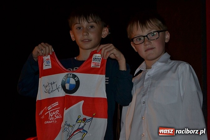 Zdjęcie w galerii na portalu naszraciborz.pl: W Kuźni Raciborskiej grali dla Asi wiadomości z regionu