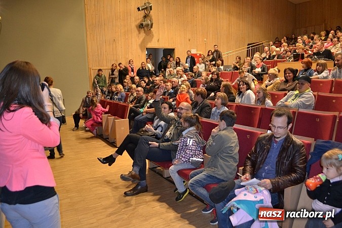 Zdjęcie w galerii na portalu naszraciborz.pl: W Kuźni Raciborskiej grali dla Asi wiadomości z regionu