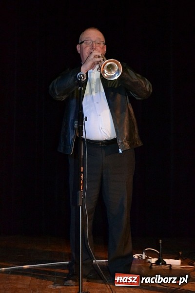 Zdjęcie w galerii na portalu naszraciborz.pl: W Kuźni Raciborskiej grali dla Asi wiadomości z regionu