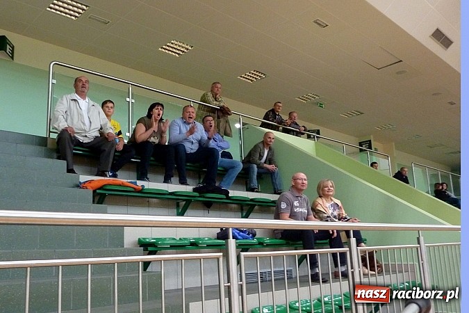 Zdjęcie w galerii na portalu naszraciborz.pl: Brooklyn Basket Liga. Zwycięstwa faworytów  wiadomości z regionu