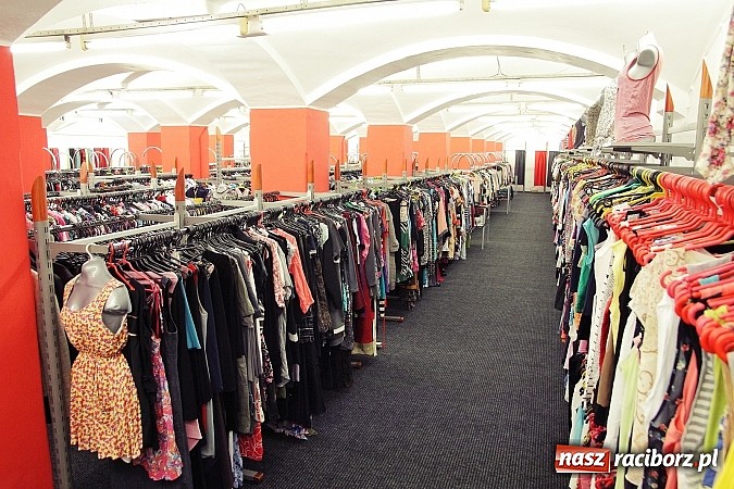 Zdjęcie w galerii na portalu naszraciborz.pl: ROBAN już w Raciborzu! Tysiące ubrań najlepszych marek w jednym miejscu! wiadomości z regionu