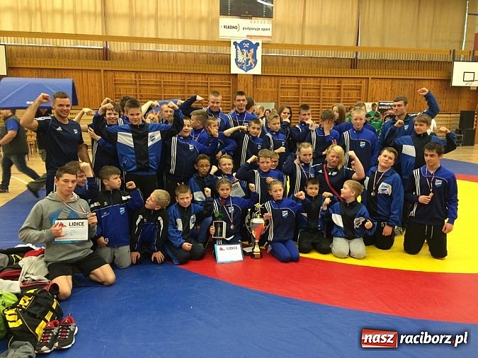 Zdjęcie w galerii na portalu naszraciborz.pl: Udany start raciborskich zapaśników w Czechach  wiadomości z regionu