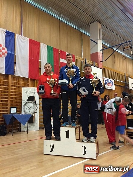 Zdjęcie w galerii na portalu naszraciborz.pl: Udany start raciborskich zapaśników w Czechach  wiadomości z regionu