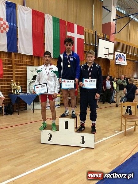 Zdjęcie w galerii na portalu naszraciborz.pl: Udany start raciborskich zapaśników w Czechach  wiadomości z regionu