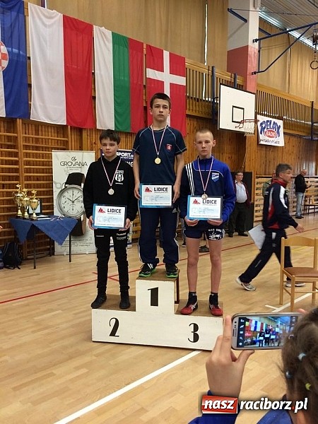 Zdjęcie w galerii na portalu naszraciborz.pl: Udany start raciborskich zapaśników w Czechach  wiadomości z regionu