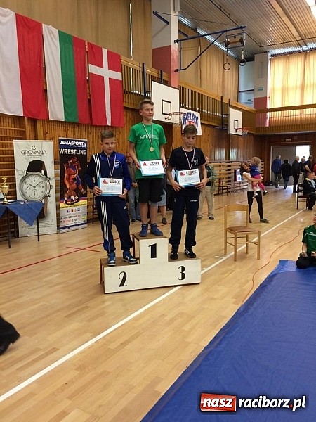 Zdjęcie w galerii na portalu naszraciborz.pl: Udany start raciborskich zapaśników w Czechach  wiadomości z regionu